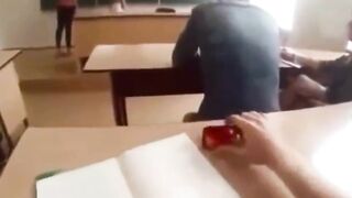 GF ko dost ne choda