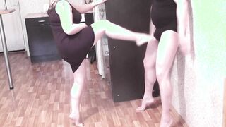 Amateur ballbusting two