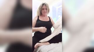 susan got out the cloth