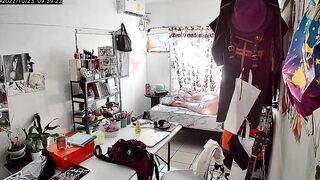 my chubby wifey's room