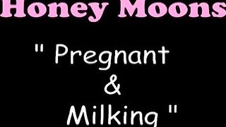 pregnant woman with long titties finger bang her pussy and squirts milk from her udders