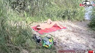 2 Guys caught german Women into outdoor and pick up