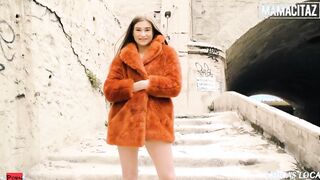 Thin Women Sarah Sultry Takes Rough Pounding And Cum Into