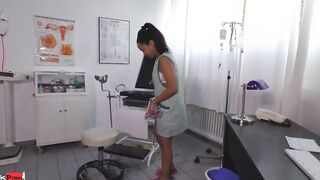 Stunden Putzfrauen (Full Clip)