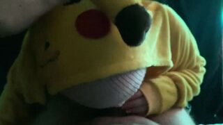 Beauty pikachu does a passionate deeply and gets a lot of cum into her mouth