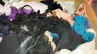 Elianna tries on step-daughter's underwear