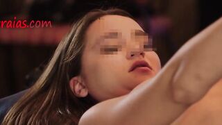 Pure Barely Legal Receives Grind on Her Butt