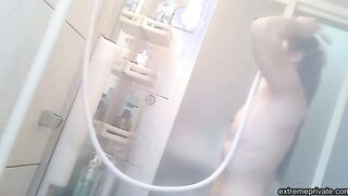 Mother from Japan spied in the shower