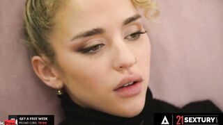 21 SEXTURY - three Vulgar Beauties Pleasure Each Other With