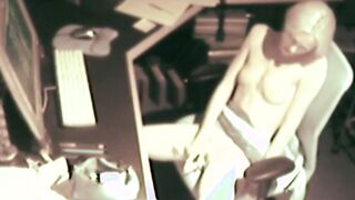 Solo spy web cam hoe masturbates
