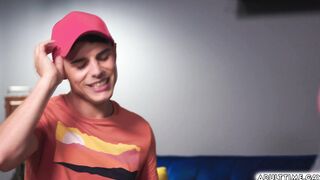 Stepdad Killian Knox fucked his twink stepson Asher Day