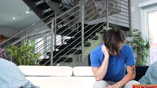 Stepmom Ariel give Tyler a nice fuck
