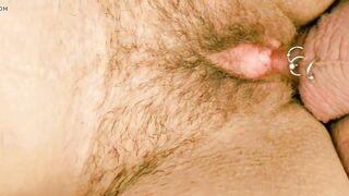 Close on this unshaved vagina!