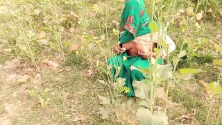 सरसों के खेत मे सासुर जी ने जबरदस्ती चोद दिया