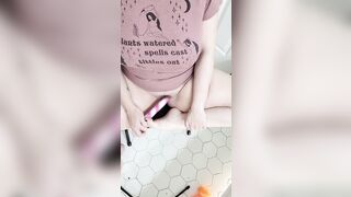 some feet play while i got off