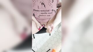 some feet play while i got off