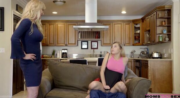 Mom Takes Charge - S8:E8