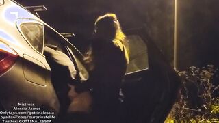 Vehicle Pegging" disturbed by a worker!! Public Pegging