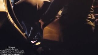 Vehicle Pegging" disturbed by a worker!! Public Pegging