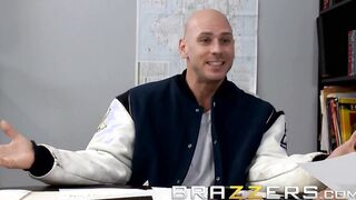 Brazzers -babe Schoolgirl Lela Celeb Getting Plowed after Class