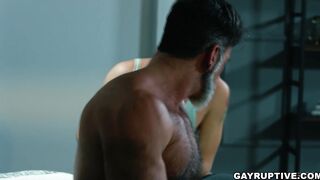Twink Grayson uses the so called CryoCum