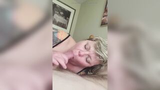 This must be what it's like to got blowjob from an angel