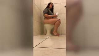 SECRET CAMERAS I recorded my ex-wife inside the WC