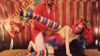 Courtney the Penis enjoys clown gets pounded.