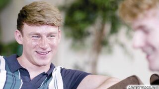 Twink Eric Charming blowjob his new neighbor Max Lorde