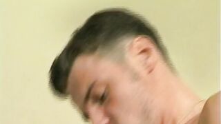 notgeile Lehrerin wird vom jungen spritzer gebummst