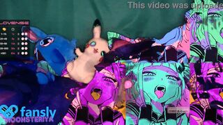 web cam women cumming and squirting