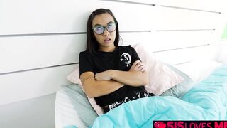 Kimmy Kim sensually licks Jay Rock's yummy cock