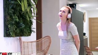 TUSHY Anal-curious Hottie Sia seduces her dad's friend