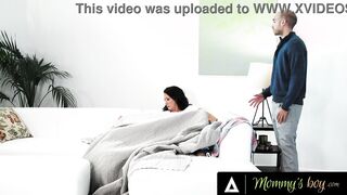 MOMMY'S BOY - Reagan Foxx Give Stepson Sneaky Hand Job Next