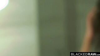 goddess dancin' in club