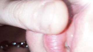 Hottie soak amateur cougar likes to suck