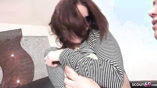Japanese Older Dekasan seduce to Insane Jizzed Sex by Young