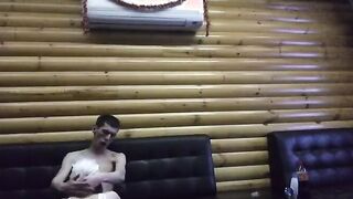 skinny guy fucking waittress
