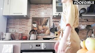 DOEGIRLS - Russian 18 year old Year Older Alecia Fox Amazing Solo Masturbation