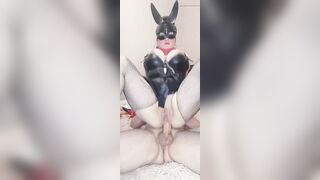 BEAUTY kitty jumps her butt on my long cock