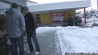 2 men pick up and fucked Hot mature old