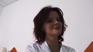 junge dark hair wird geil und will den kameramann