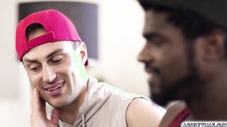 Interracial fuck between two horny guys