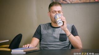 Brazzers Exxtra - Pumpkin Spice Bimbo movie starring Carter Cruise and Xander Corvus