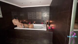 Extreme and passionate sex into the jacuzzi with Cedrik Garcia