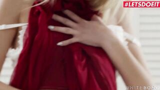 WHITE BOXXX - 19 Year Older Rebecca Volpetti Shows Her Solo Skillz