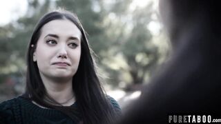 Foster Sisters Gia Paige & Avi Love Reunite With Vulgar