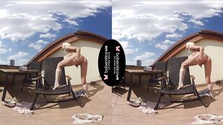 Solo blonde sexy, Lena Love is masturbating, inside VR