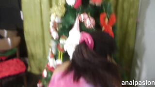 !Merry Christmas! Great Cutie hispanic is boned into the butt when she was decorating a