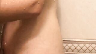 PRIVATE LESBO SHOWER SEX (2GIRLSHOME)